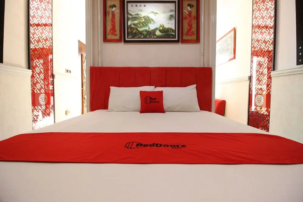Джокьякарта: RedDoorz Plus near Tugu Jogja 2