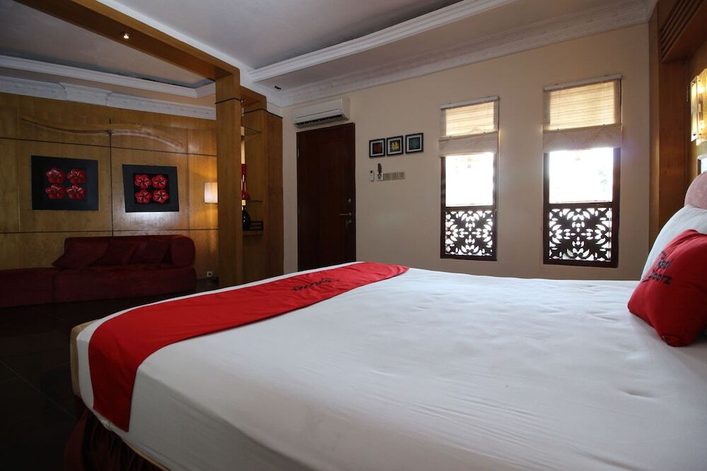 Джокьякарта: RedDoorz Plus near Tugu Jogja 2