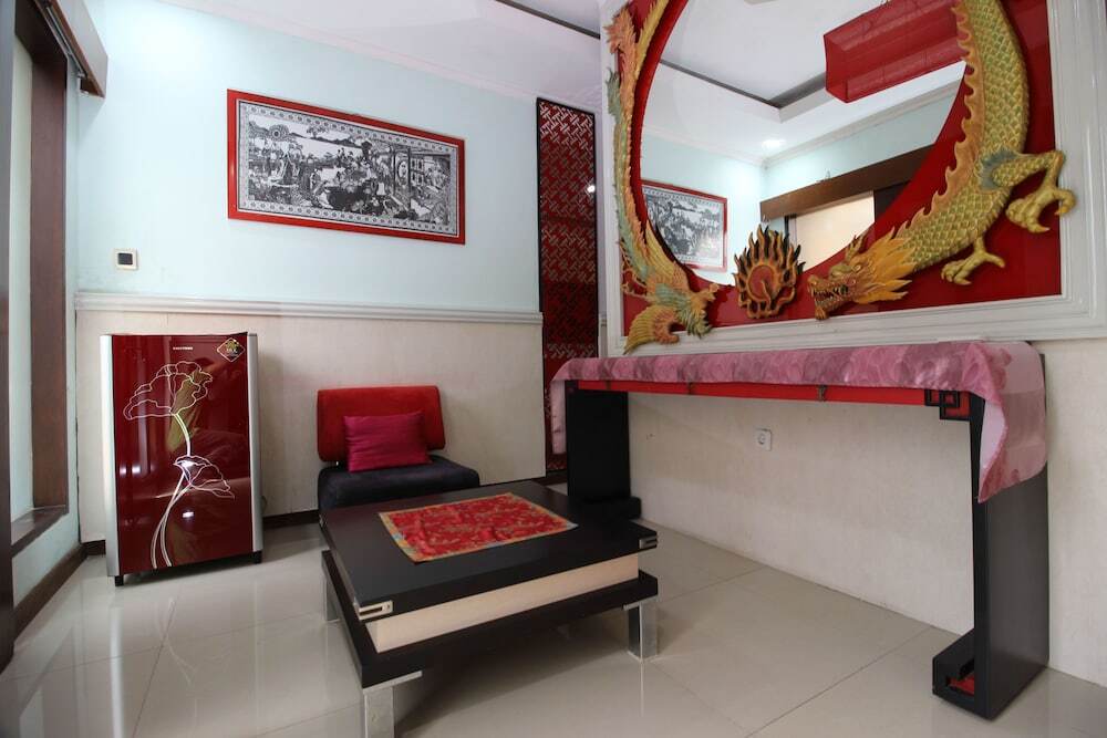 Джокьякарта: RedDoorz Plus near Tugu Jogja 2