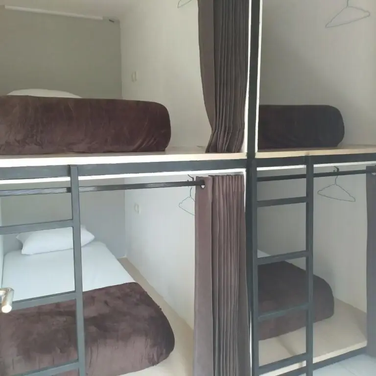 Джакарта: GH Capsule - Hostel