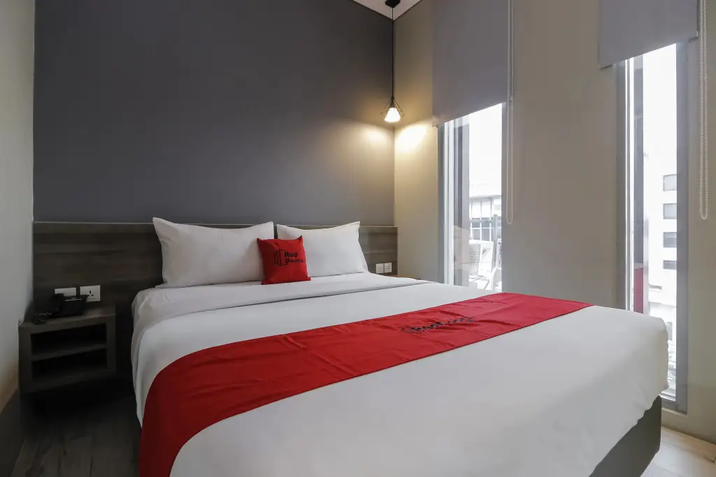 Джакарта: RedDoorz Plus near Tebet