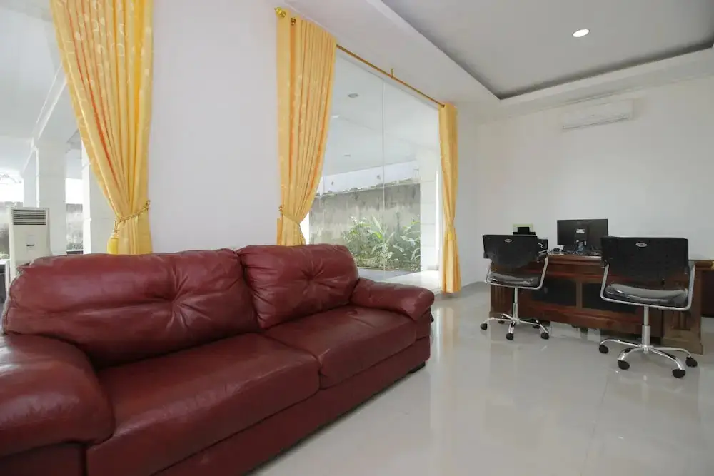 Джакарта: RedDoorz Plus near Ragunan Zoo