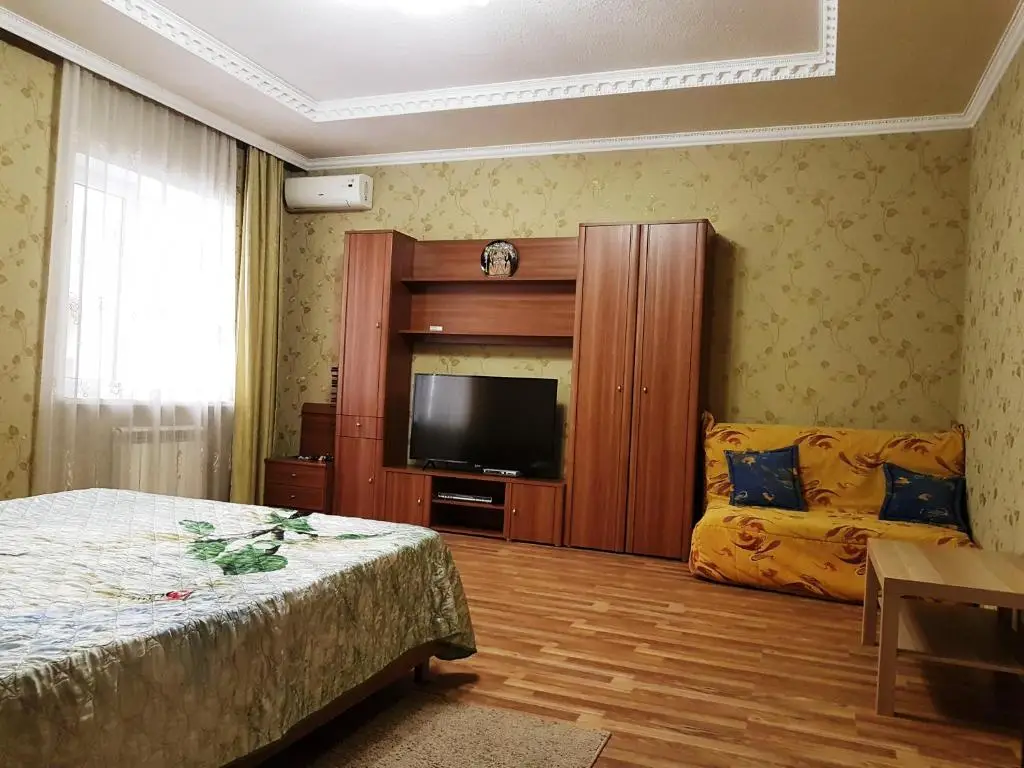 Витязево: Kvartira na Shembelidi