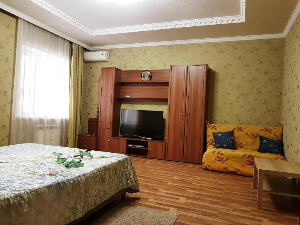 Витязево: Kvartira na Shembelidi