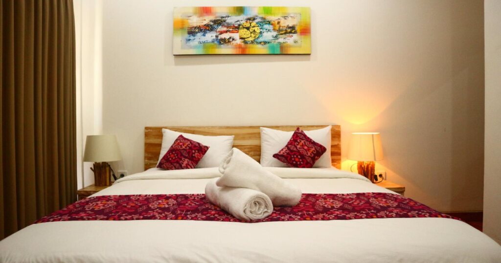 Пекату: Seno Guesthouse & Cafe