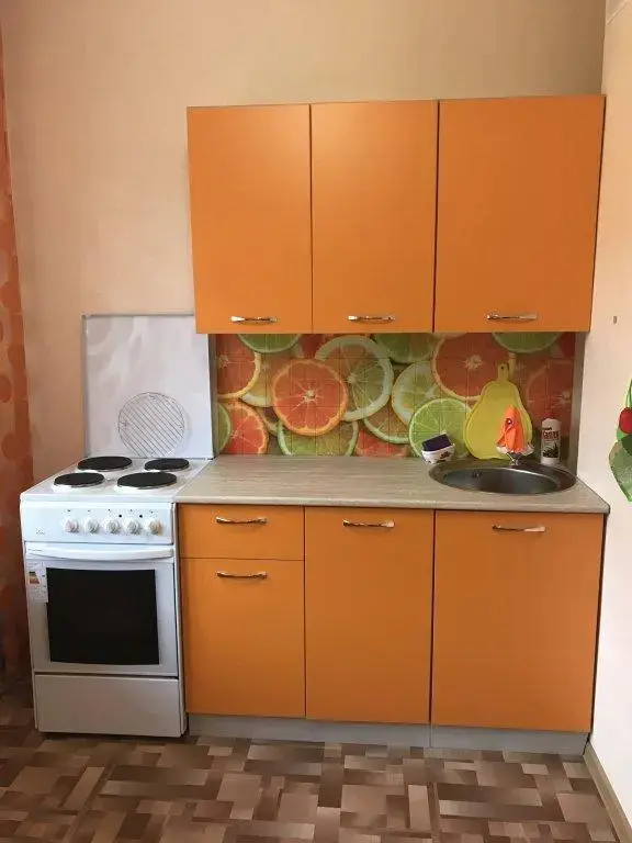 Томск: Apartamentyi Dizajnerov 13