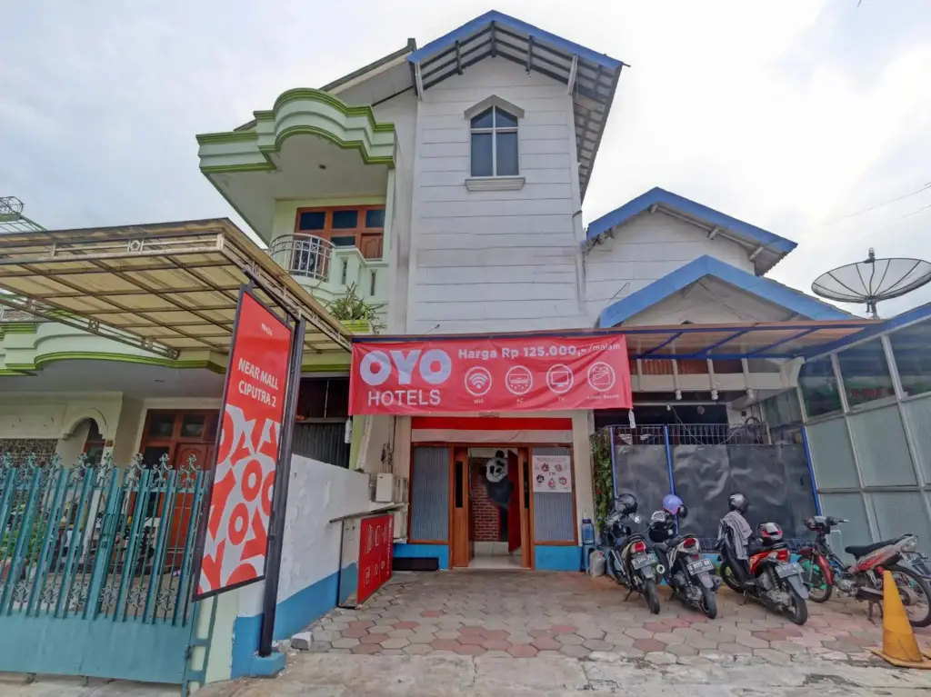Семаранг: OYO 90426 Near Mall Ciputra 2