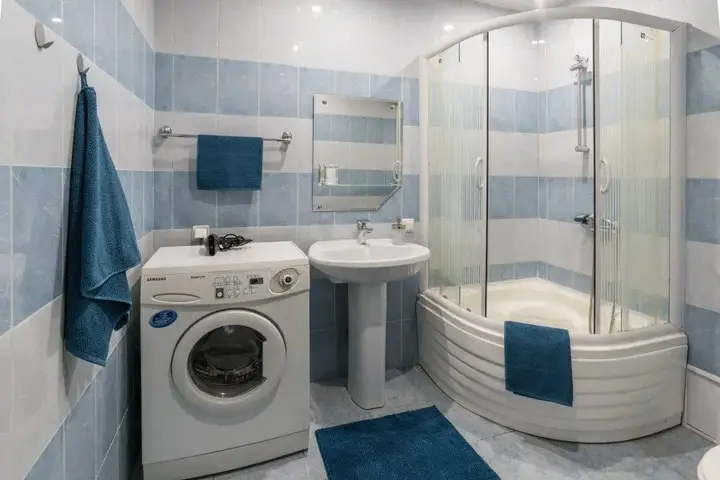 Новосибирск: Apartamentyi Pisareva 20