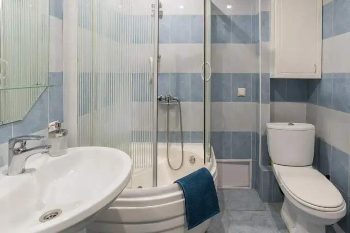 Новосибирск: Apartamentyi Pisareva 20