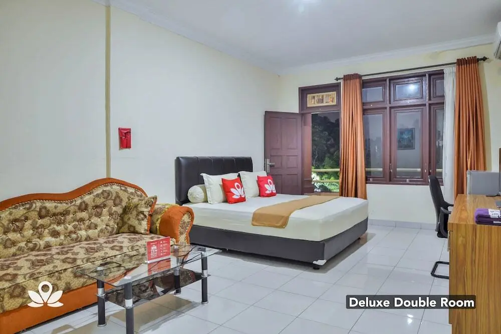 Медан: ZEN Rooms Setiabudi Syariah Medan