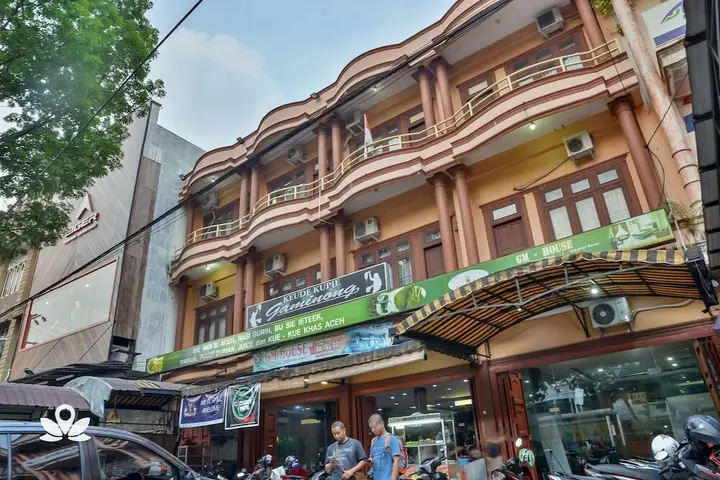 Медан: ZEN Rooms Setiabudi Syariah Medan