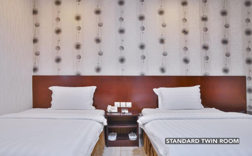 Джакарта: Hotel 360