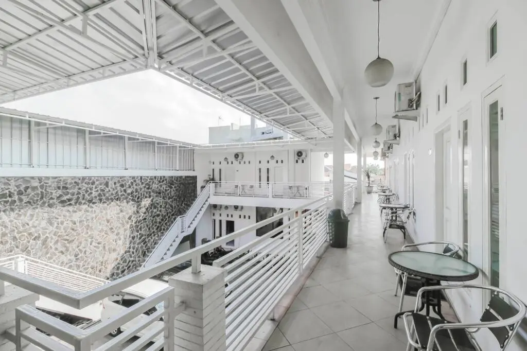 Чиребон: RedDoorz Near Kejaksan Station Cirebon