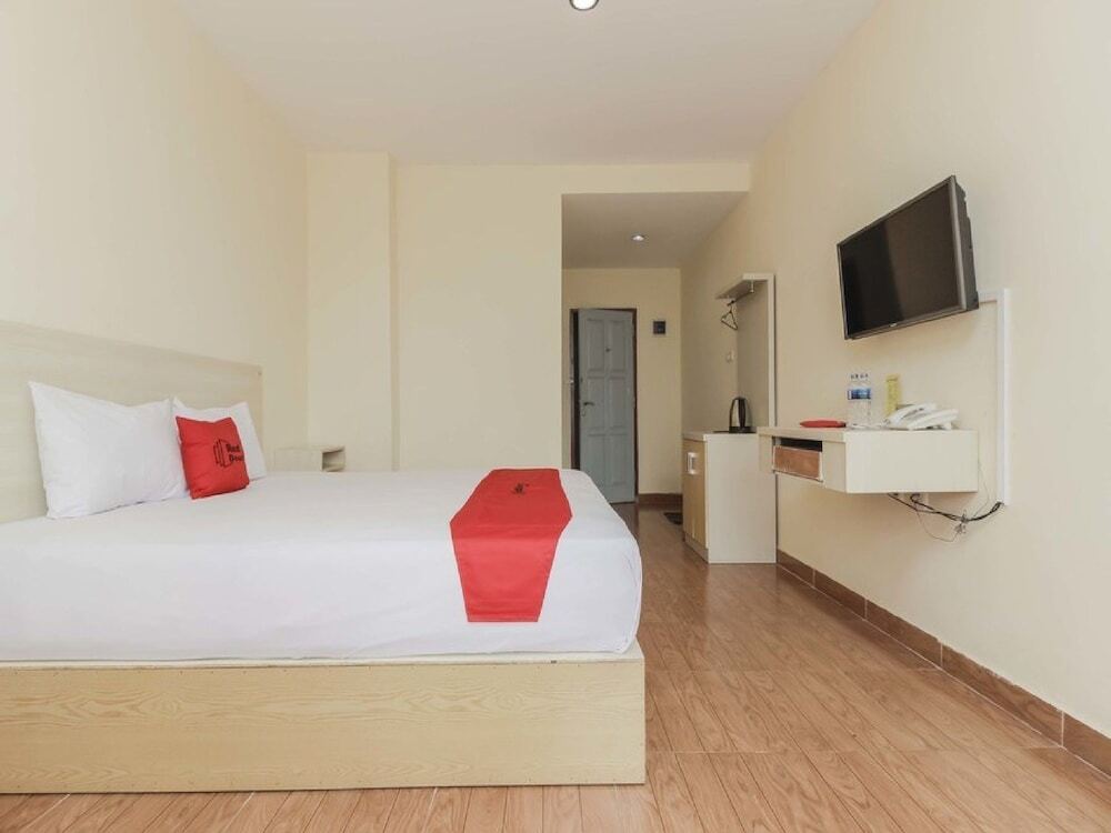 Палембанг: RedDoorz near Jembatan Musi II Palembang