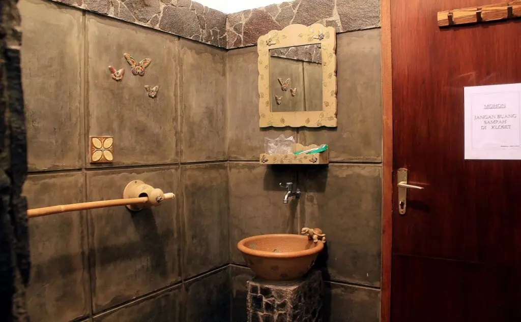 Бандунг: Reddoorz Plus Near Politeknik Negeri Bandung