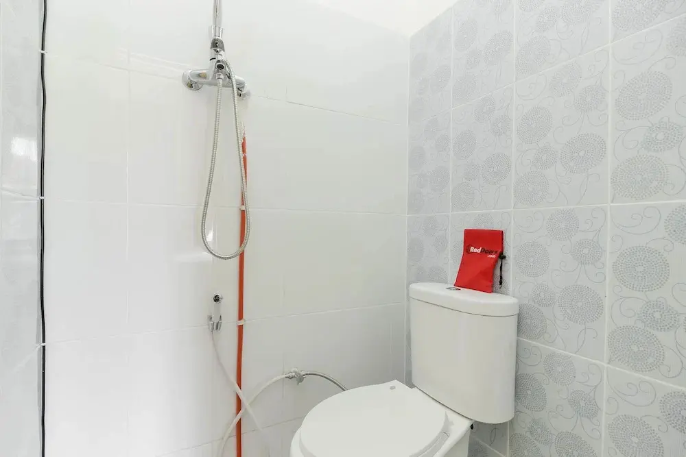 Палембанг: RedDoorz near Jembatan Ampera Palembang