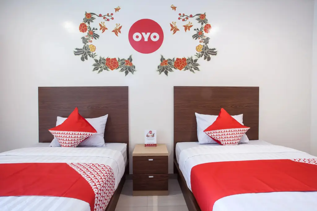 Сурабая: Super OYO 90642 Lancar Homestay Syariah