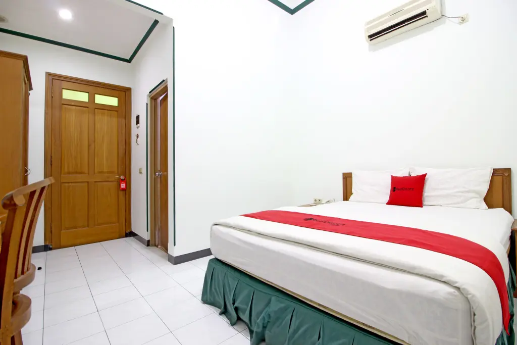 Джокьякарта: RedDoorz near XT Square Yogyakarta