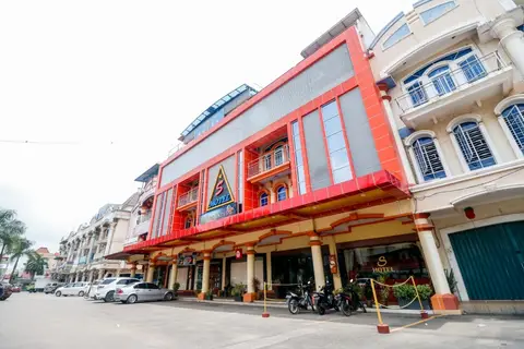 RedDoorz Plus near DC Mall Batam — фото 1