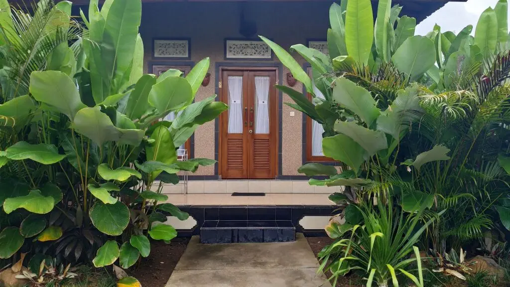 Негара: Eliska Sari Bungalows