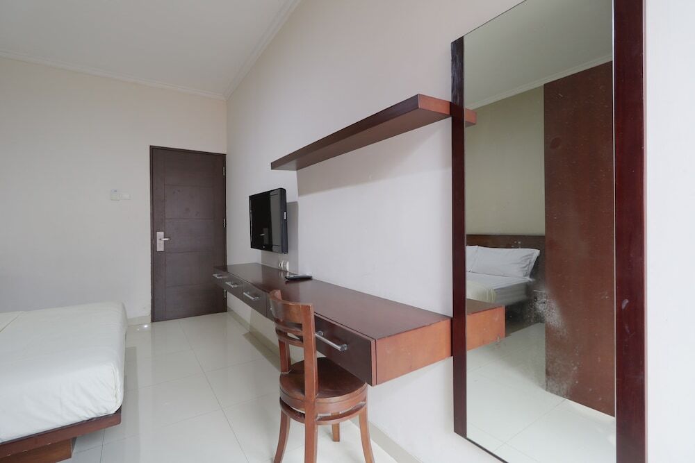 Джакарта: Clover Residence Near Mall Ambassador