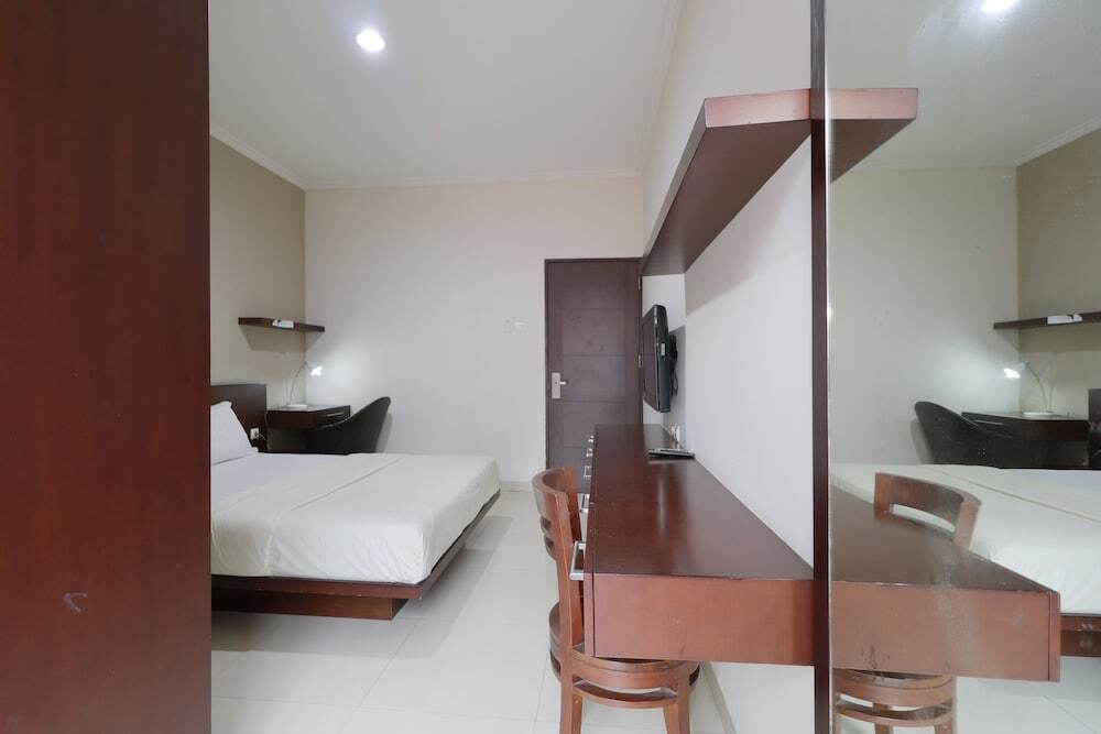 Джакарта: Clover Residence Near Mall Ambassador