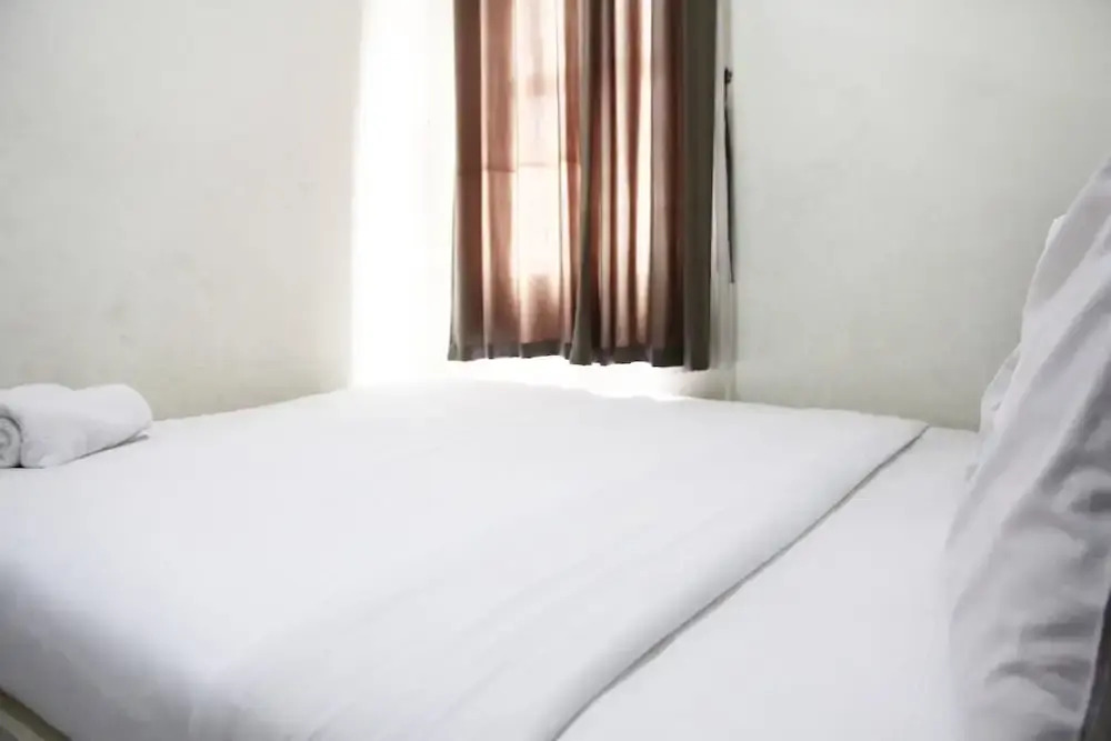 Бекаси: Kemang View Apartment