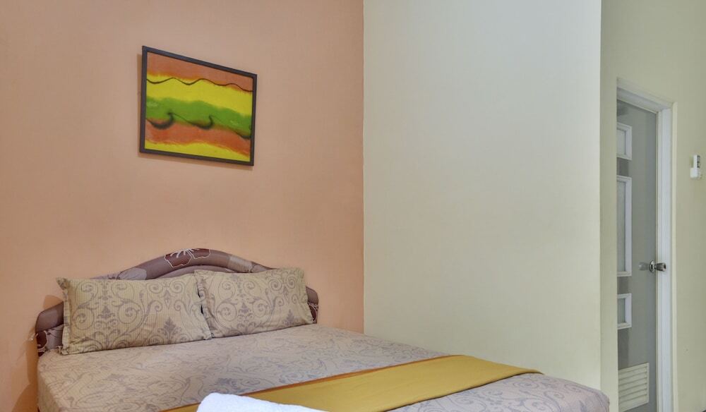 Депок: ZEN Rooms Depok Sleman Syariah