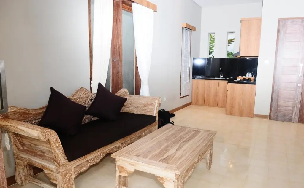 Сукавати: Letung Villa