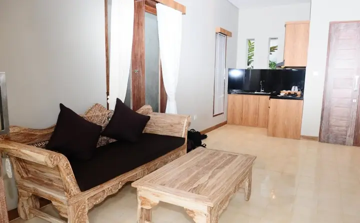 Сукавати: Letung Villa