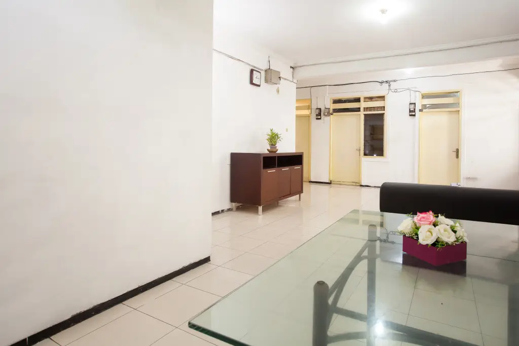 Сурабая: OYO 143 Dukuh Kupang Residence