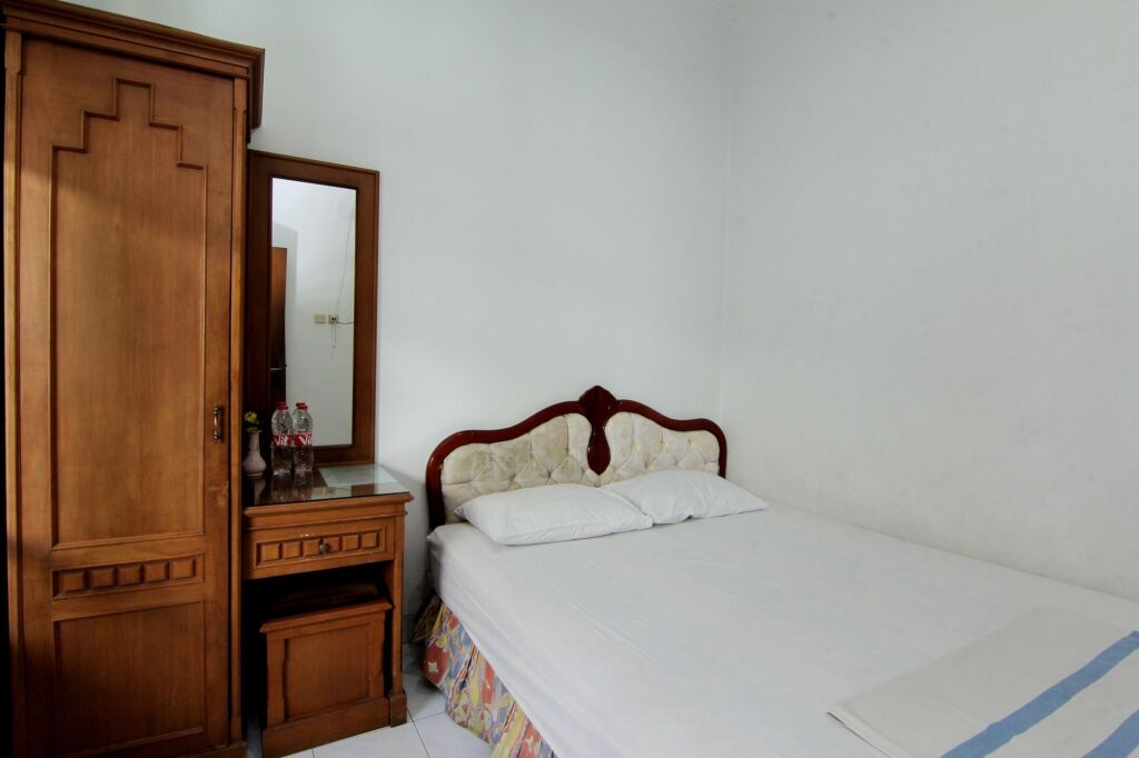 Джокьякарта: Hotel Fevytra Syariah
