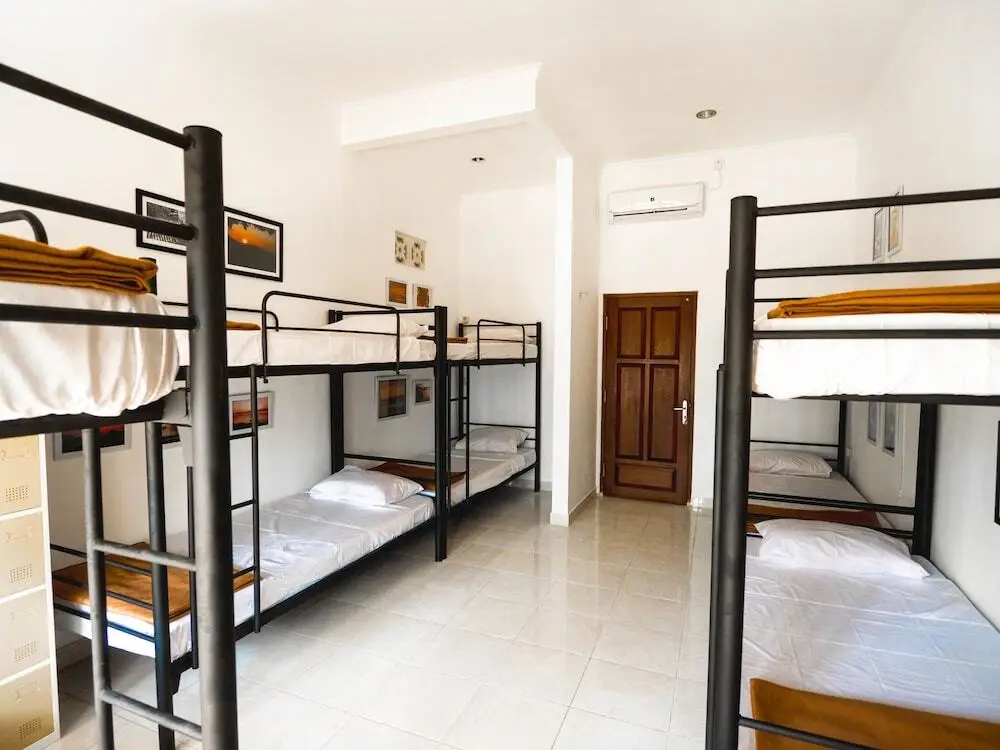 Пекату: Uluwatu Backpackers