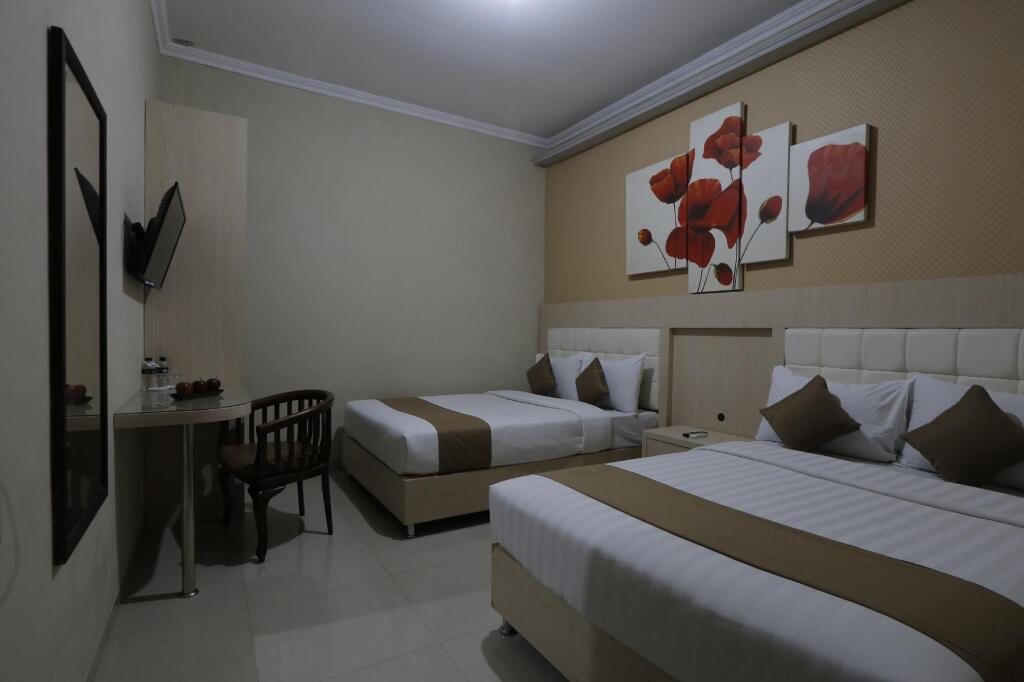 Джокьякарта: Hotel Atalie Malioboro