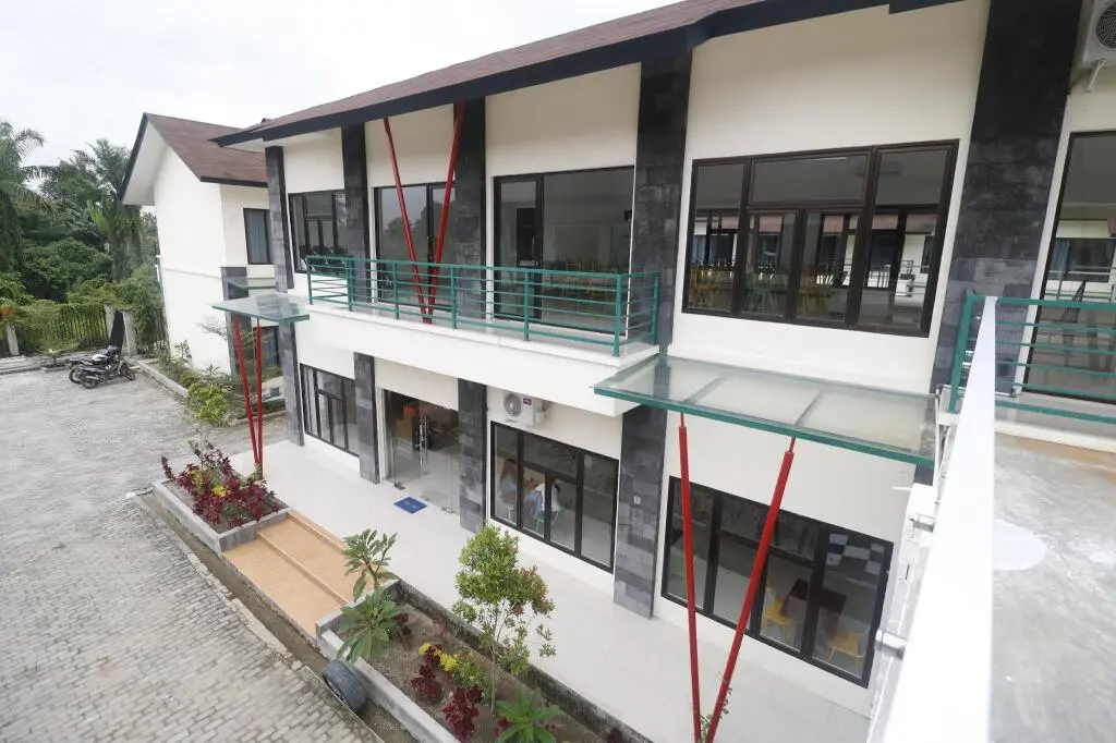 Петумбак: RedDoorz Plus near Kualanamu Airport