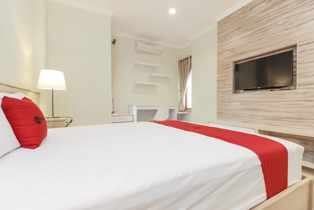 Джакарта: RedDoorz Premium near Ragunan Zoo 2