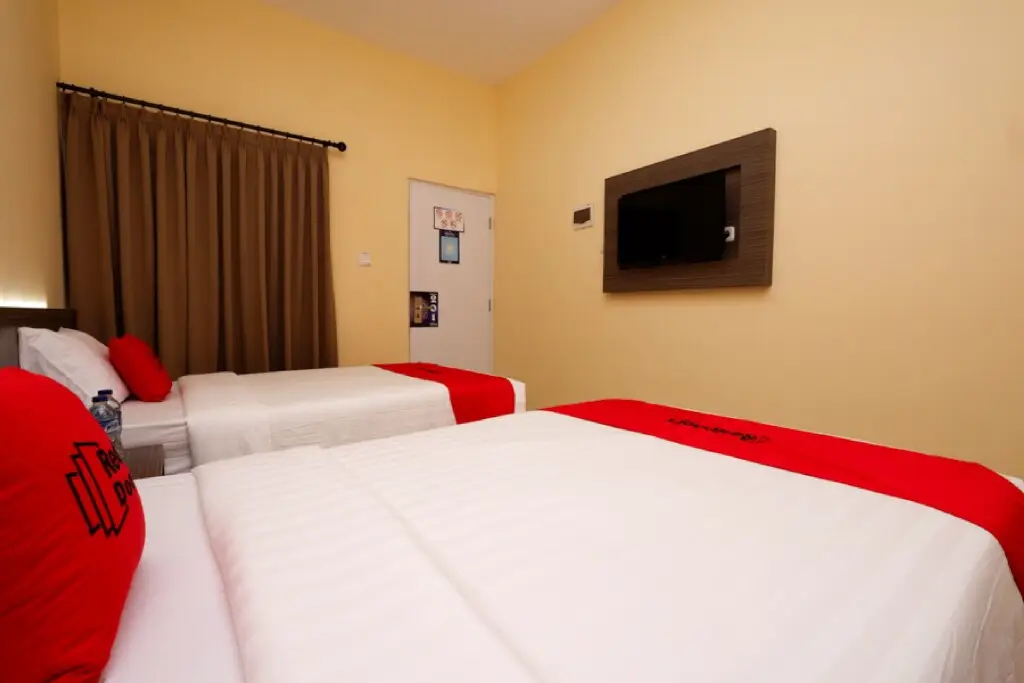 Семаранг: RedDoorz Plus near Paragon Mall Semarang
