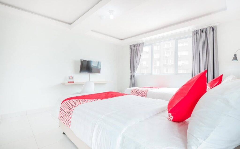 Джакарта: OYO Flagship 210 Amethyst Kemayoran Near RSUD Pademangan