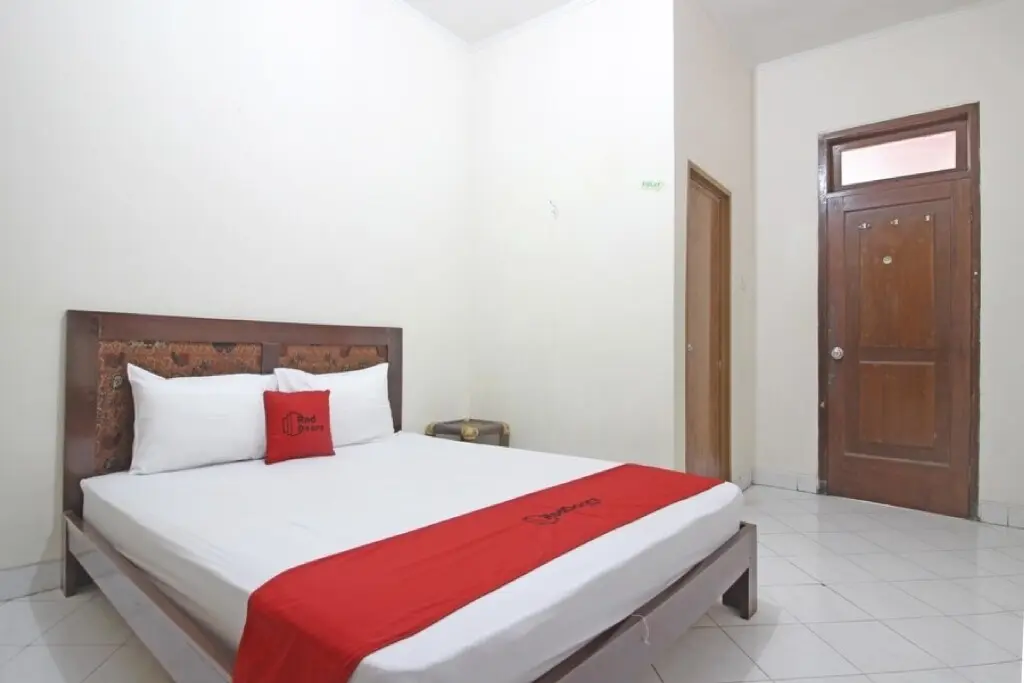 Джокьякарта: RedDoorz near Pakualaman