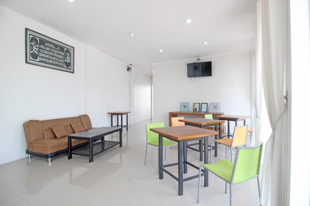Севон: RedDoorz @ Jalan Ringroad Selatan