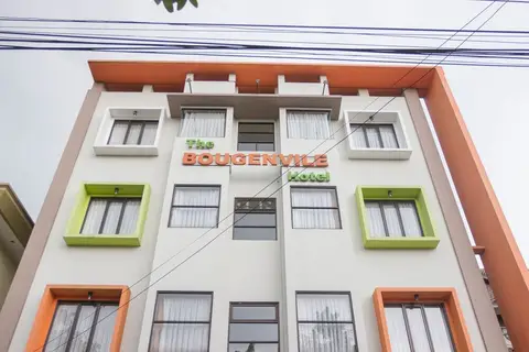 RedDoorz Plus near Trans Studio Mall 4 — фото 1