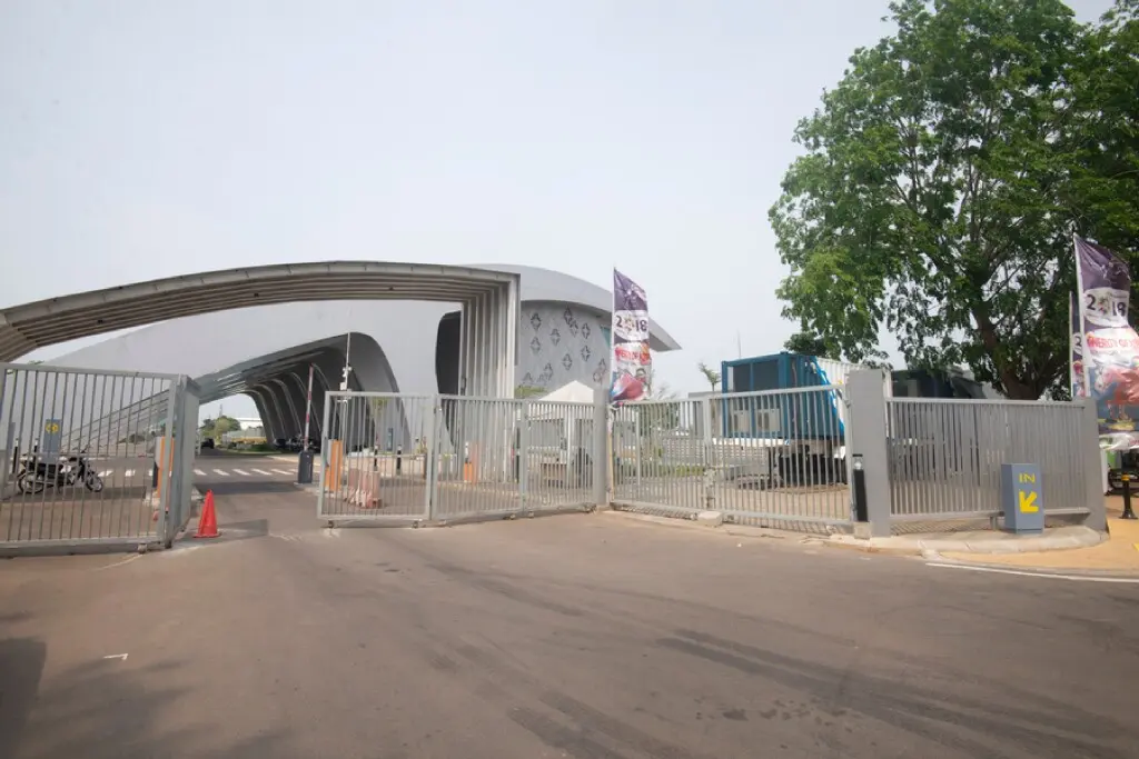 Джакарта: RedDoorz Plus @ Jakarta International Equestrian Park