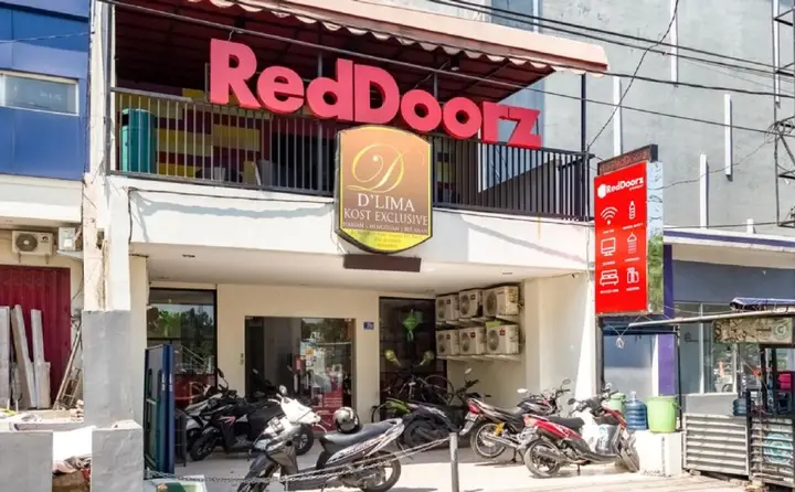 Сурабая: RedDoorz @ Rungkut