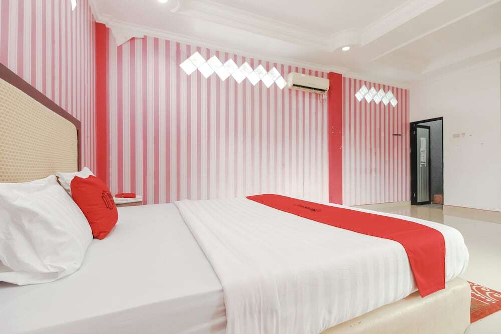 Белитунг: RedDoorz @ Jalan Sudirman Belitung