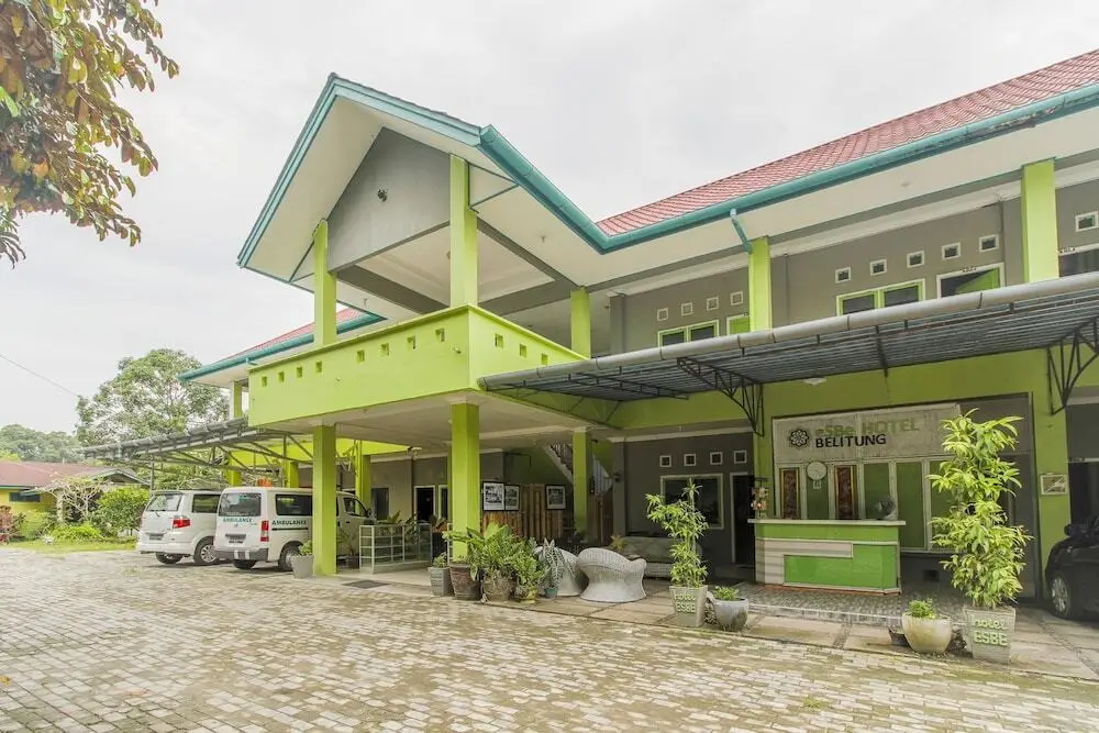 Белитунг: RedDoorz @ Jalan Sudirman Belitung