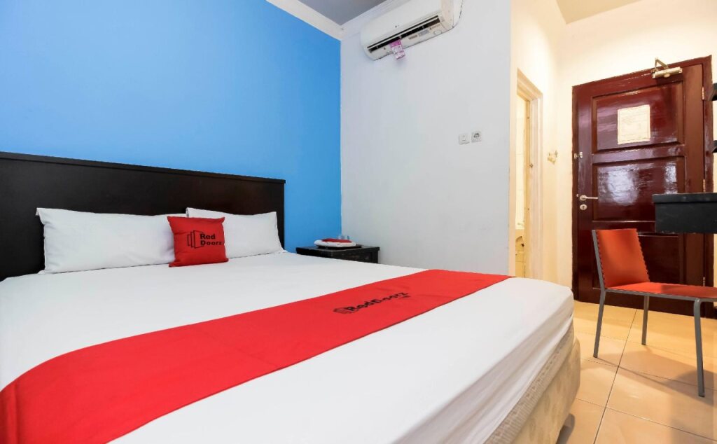 Палембанг: RedDoorz near Palembang Icon Mall