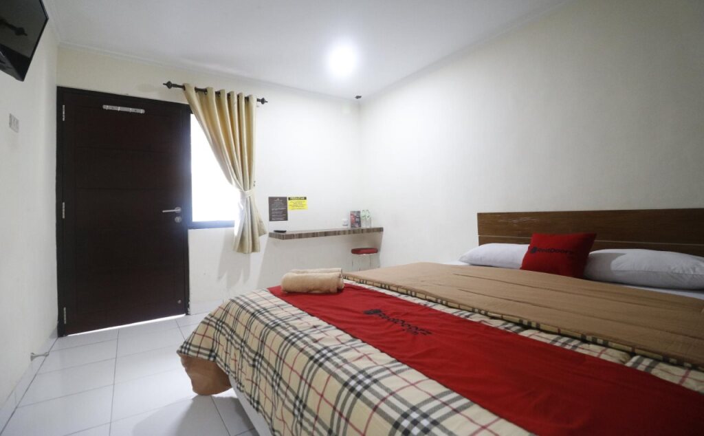 Бандар-Лампунг: RedDoorz @ Jalan Pangeran Antasari Lampung