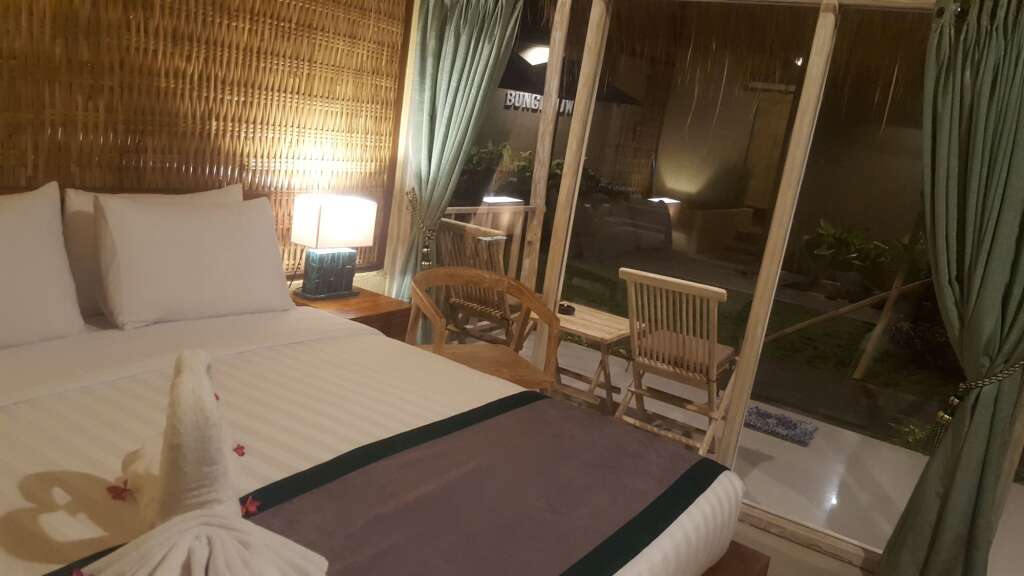 Пенида: Nusa Majesty Bungalow