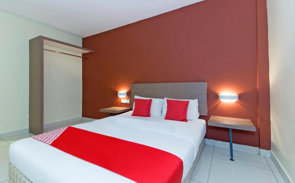 Палембанг: OYO 207 Nugraha Homestay