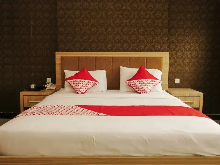 Медан: OYO 238 Hotel Grand Darussalam Syariah
